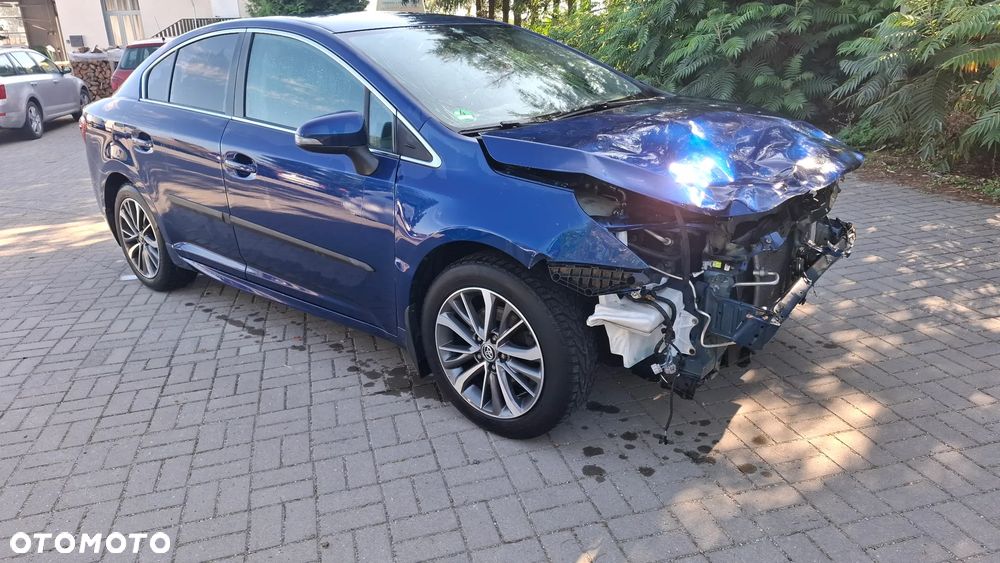 Toyota Avensis - 3