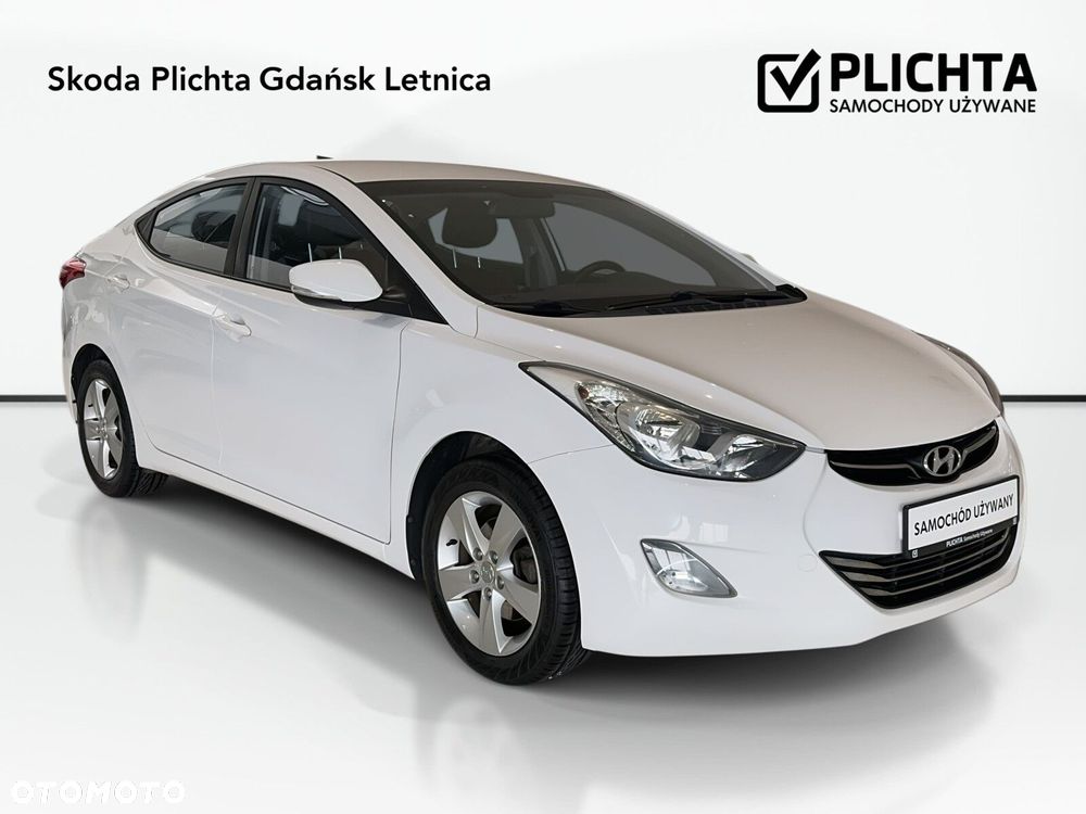 Hyundai Elantra 1.6 Classic + - 3