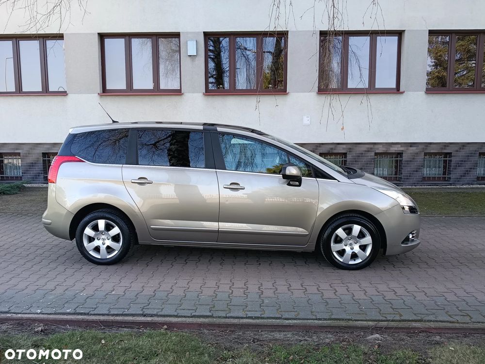 Peugeot 5008 1.6 HDi Premium - 30