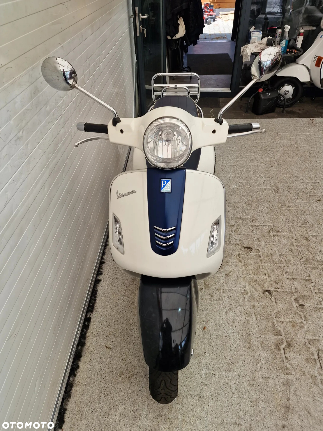 Piaggio Vespa - 11