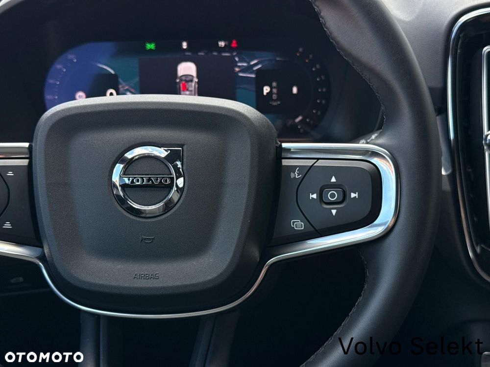 Volvo XC 40 B3 Plus Dark - 15