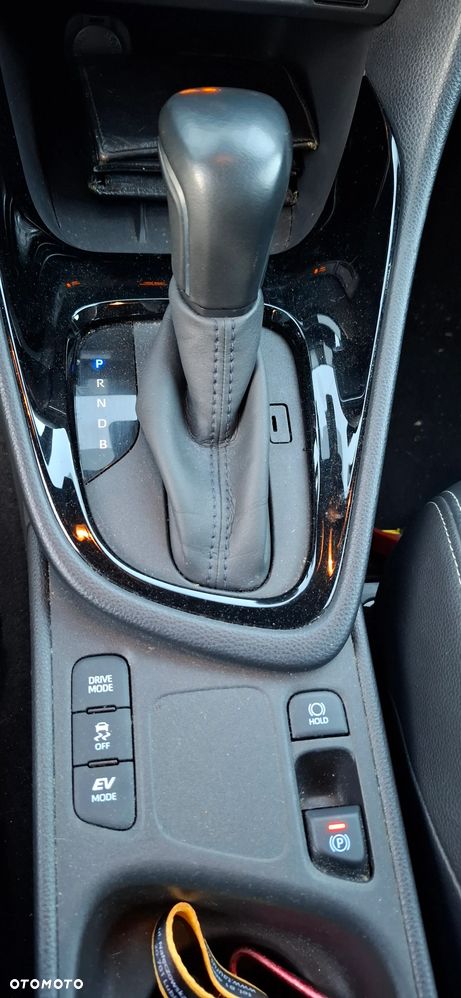 Toyota Yaris 1.5 VVT-i Premiere Edition - 26