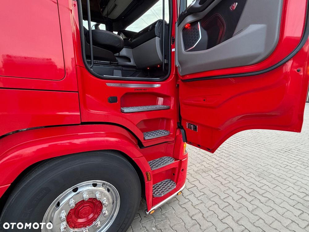 Scania 580s Scania z Niemiec ASO kontrakt serwisowy idealny stan v8 4x2 - 33