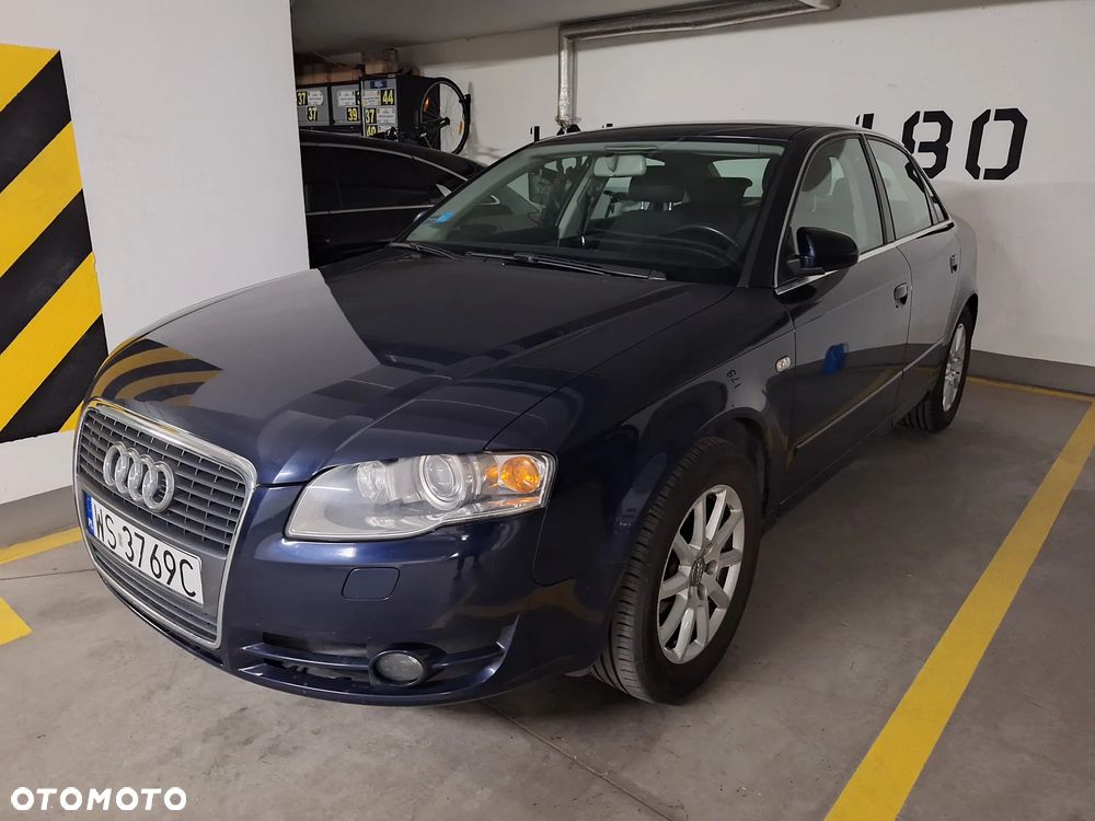 Audi A4 Limousine 2.0T FSI - 10