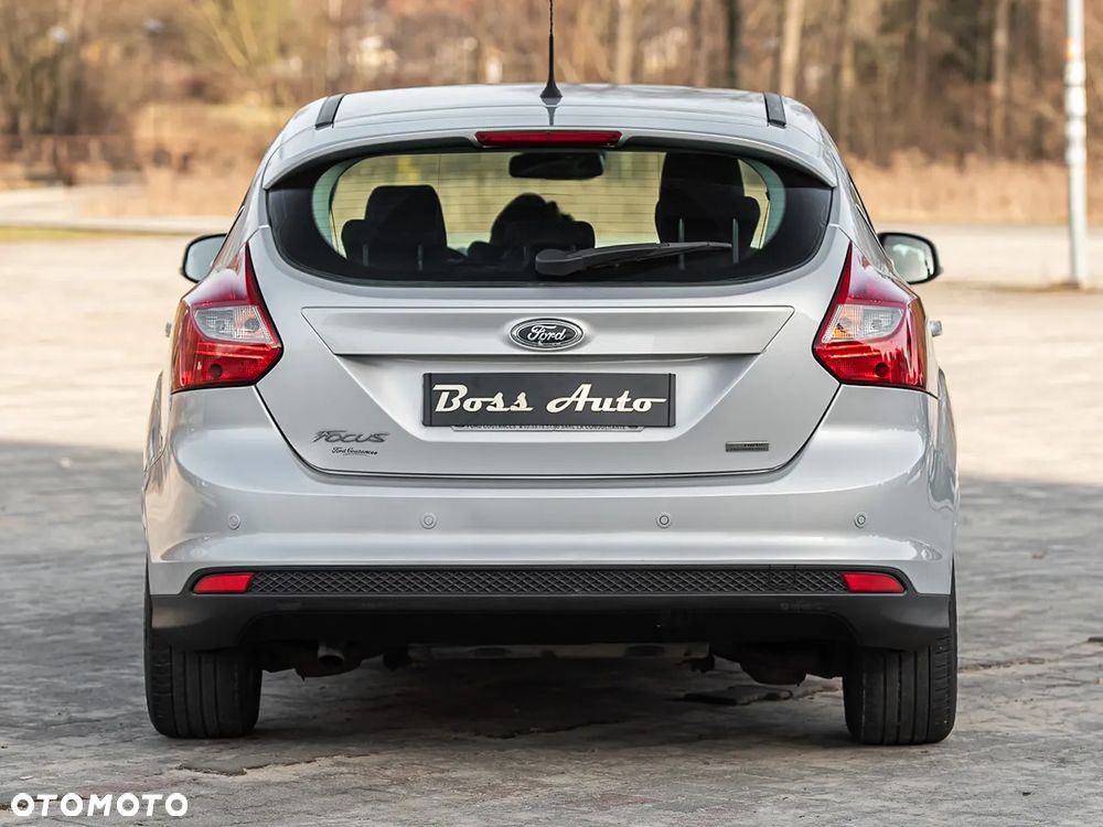 Ford Focus 1.6 TDCi DPF Champions Edition - 12