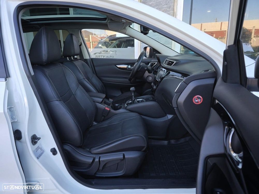 Nissan Qashqai 1.5 dCi N-Connecta 18 - 16