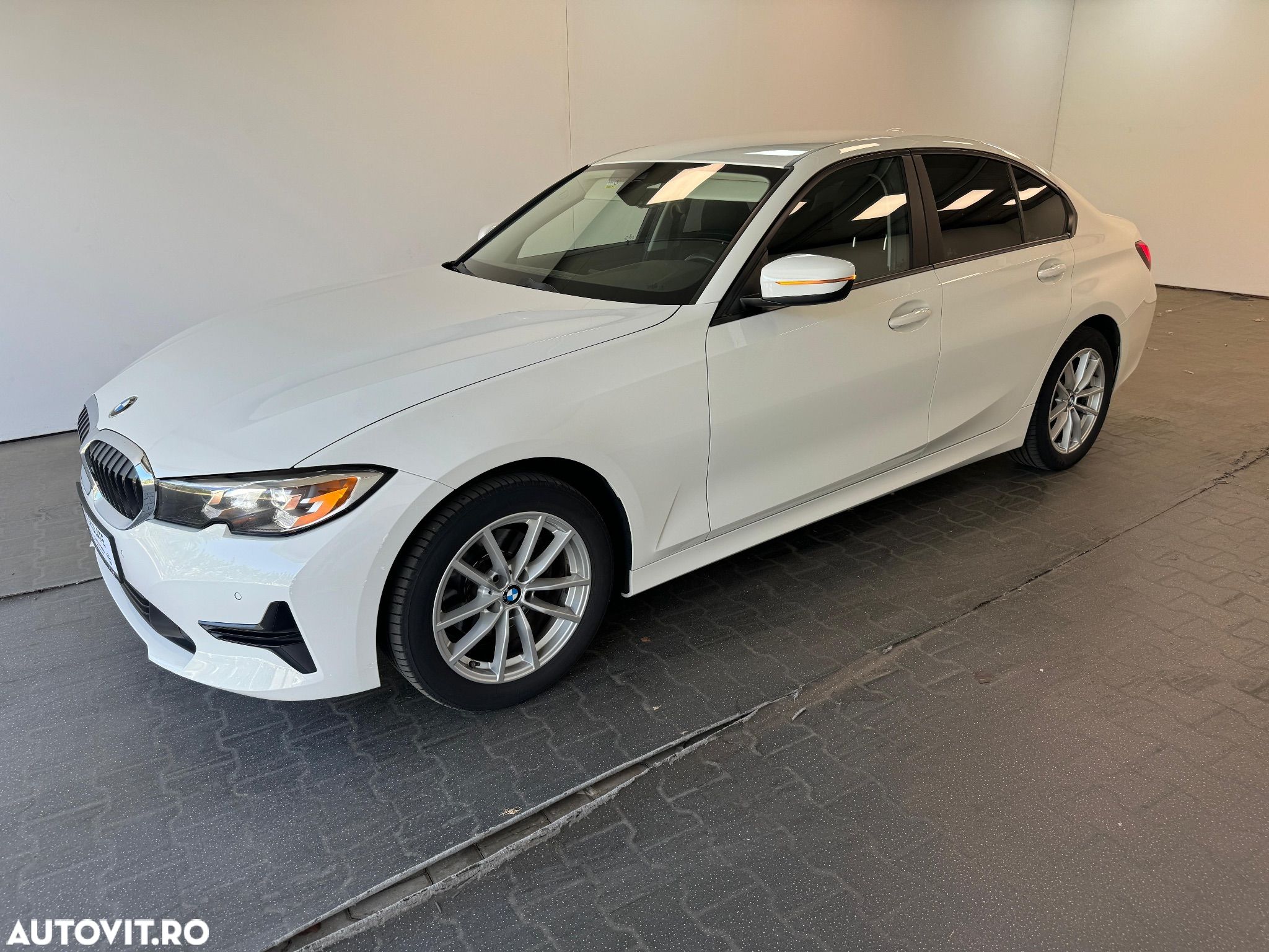 BMW Seria 3 320d xDrive AT - 1