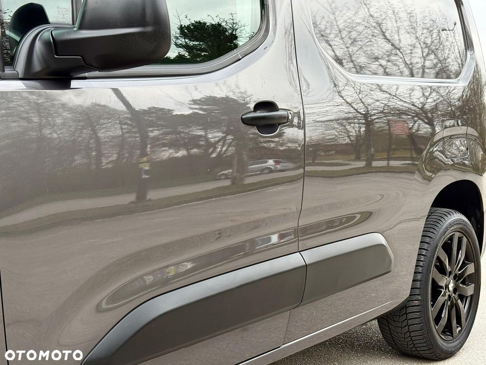 Peugeot Partner 1.5 130KM Automat 3 Osobwy Salon Polska Bezwypadkowy FVAT23% - 15