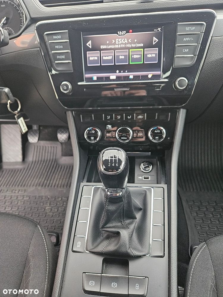 Skoda Superb 1.6 TDI Style - 30