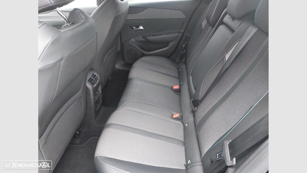 Peugeot 308 SW 1.6 Hybrid Allure e-EAT8 - 12