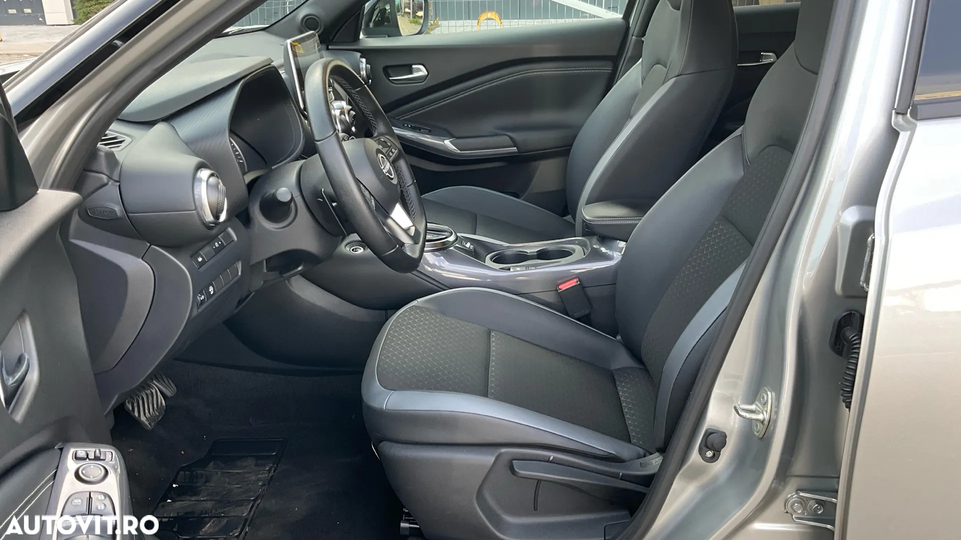 Nissan Juke DIG-T DCT N-Connecta - 15
