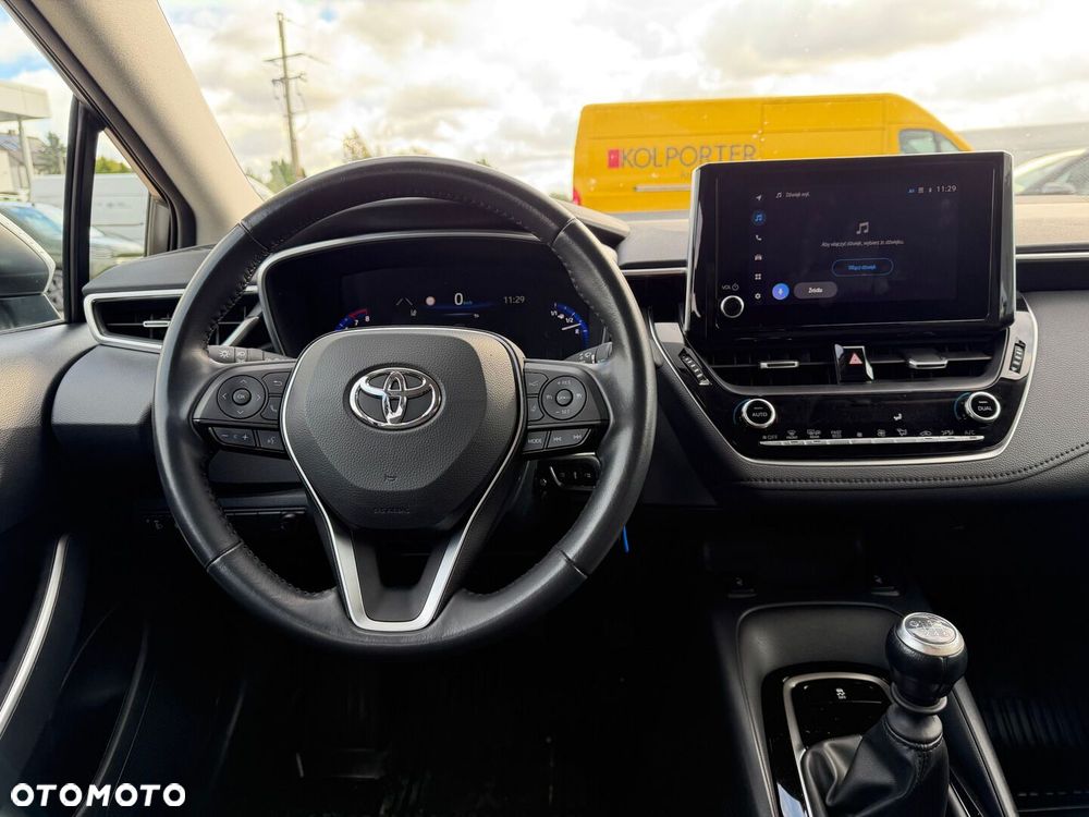 Toyota Corolla - 11