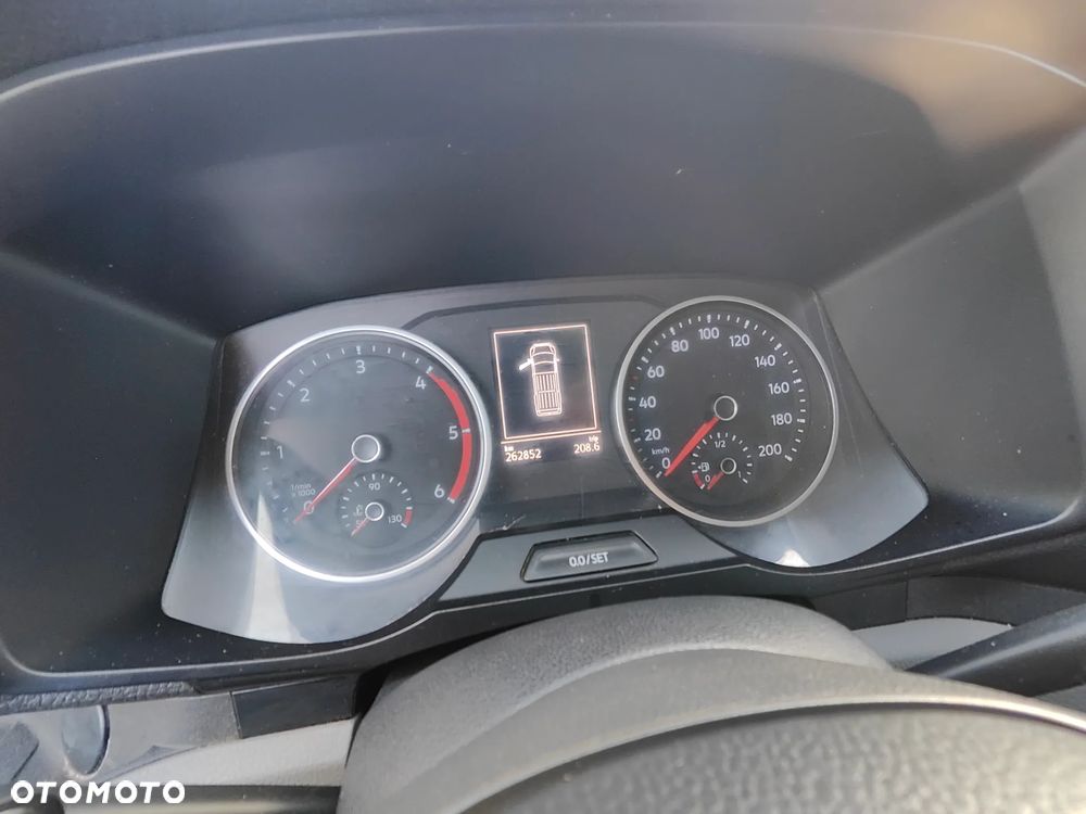 Volkswagen Crafter - 16