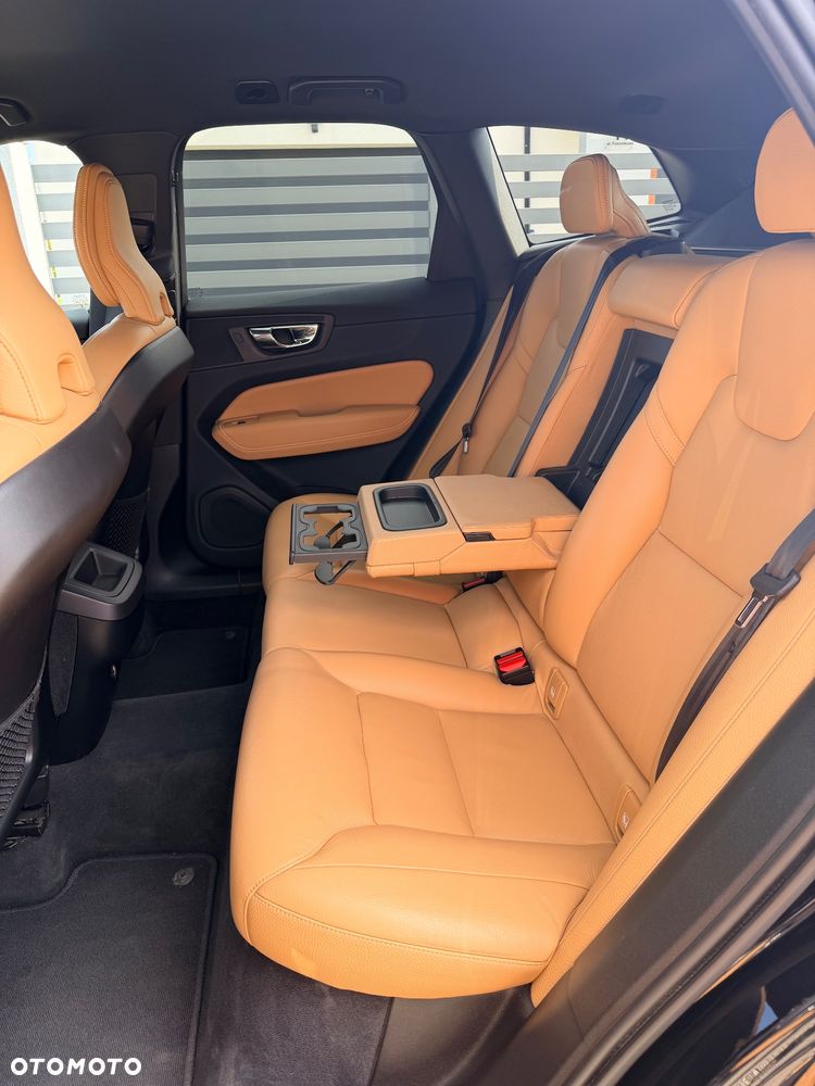 Volvo XC 60 D3 Momentum - 29