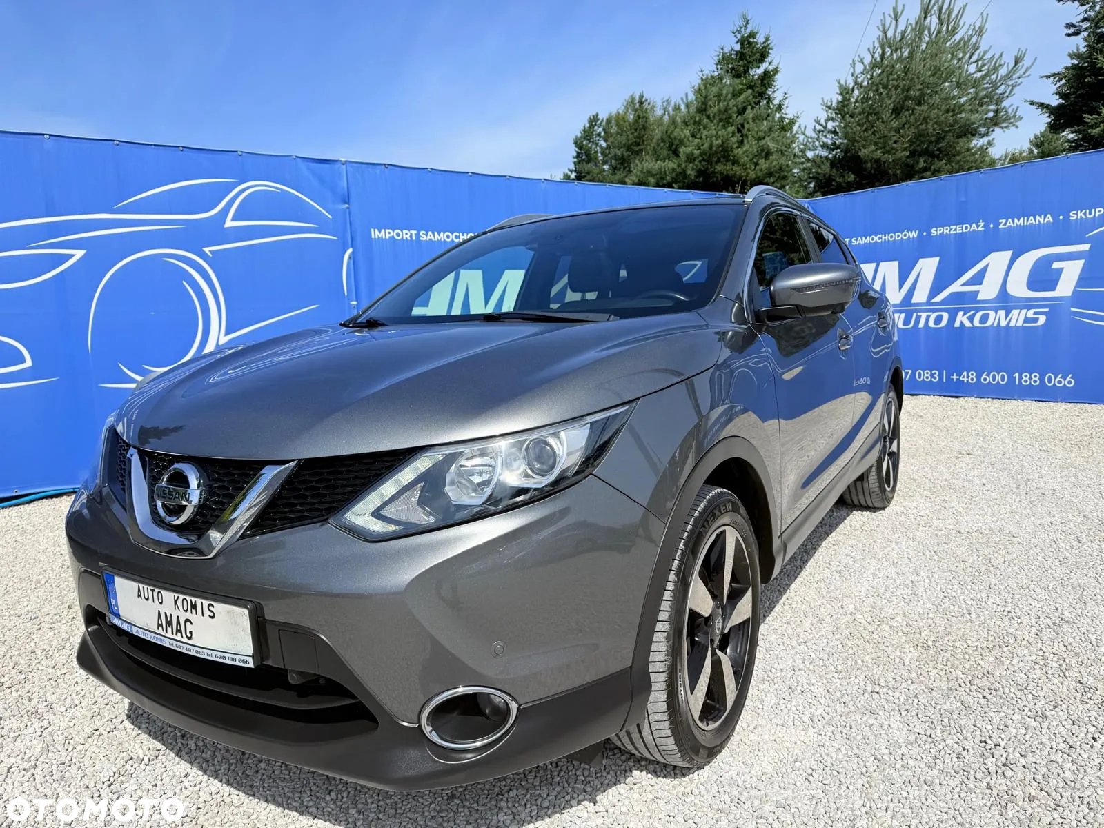 Nissan Qashqai 1.6 dCi Xtronic TEKNA - 2