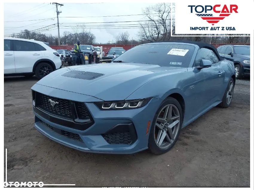 Ford Mustang - 1