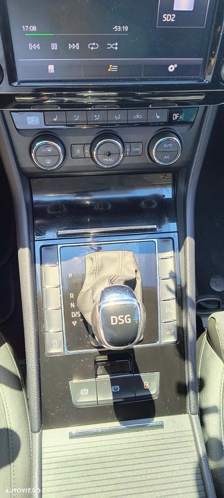Skoda Superb 2.0 TDI DSG Style - 18