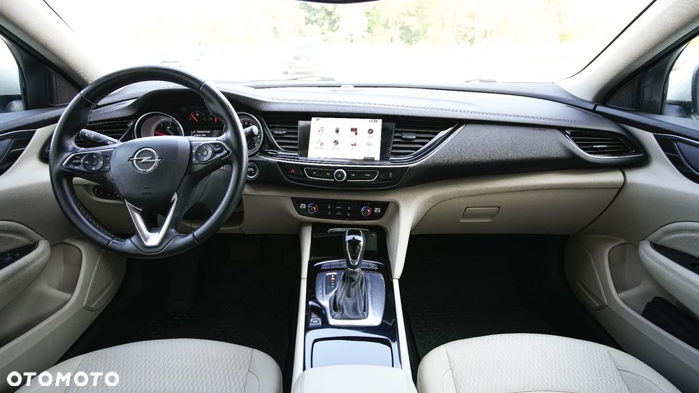 Opel Insignia 2.0 CDTI Innovation S&S - 12