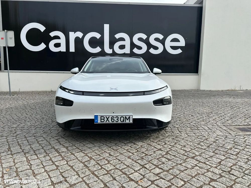 Xpeng P7i 86.2 kWh Long Range - 11