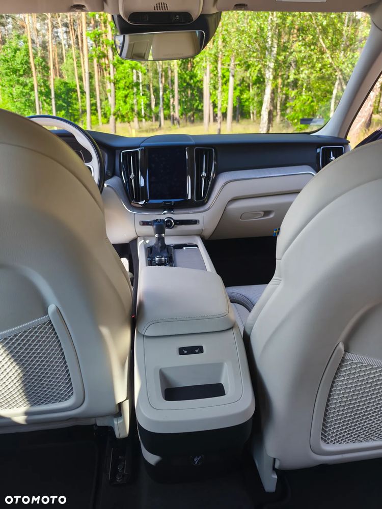 Volvo XC 60 D4 Inscription - 25