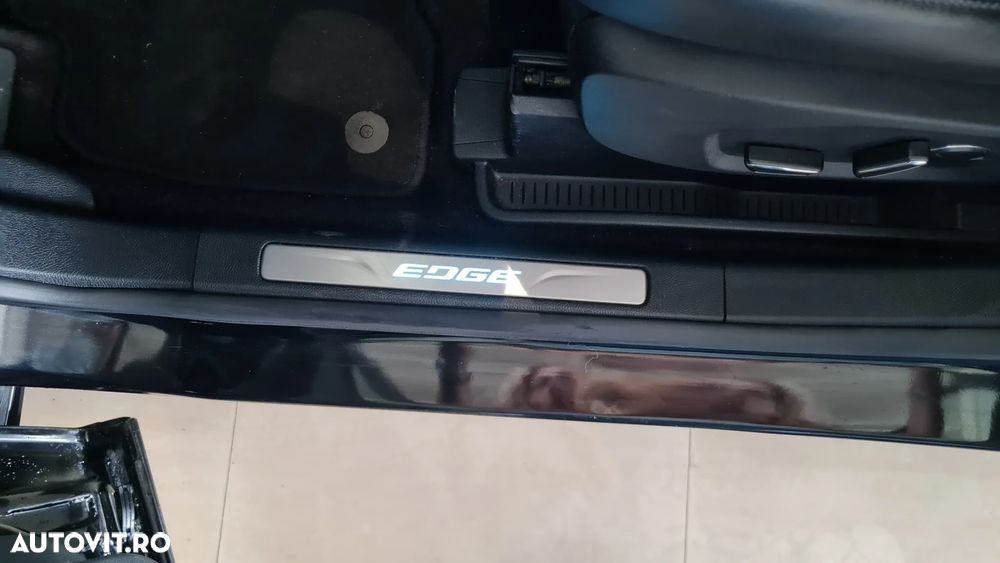 Ford Edge 2.0 TDCi Bi-Turbo 4x4 Titanium - 34