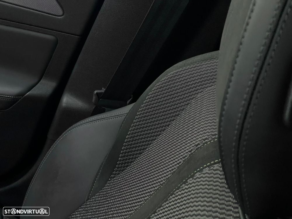 Peugeot 308 180 e-EAT8 Allure - 20