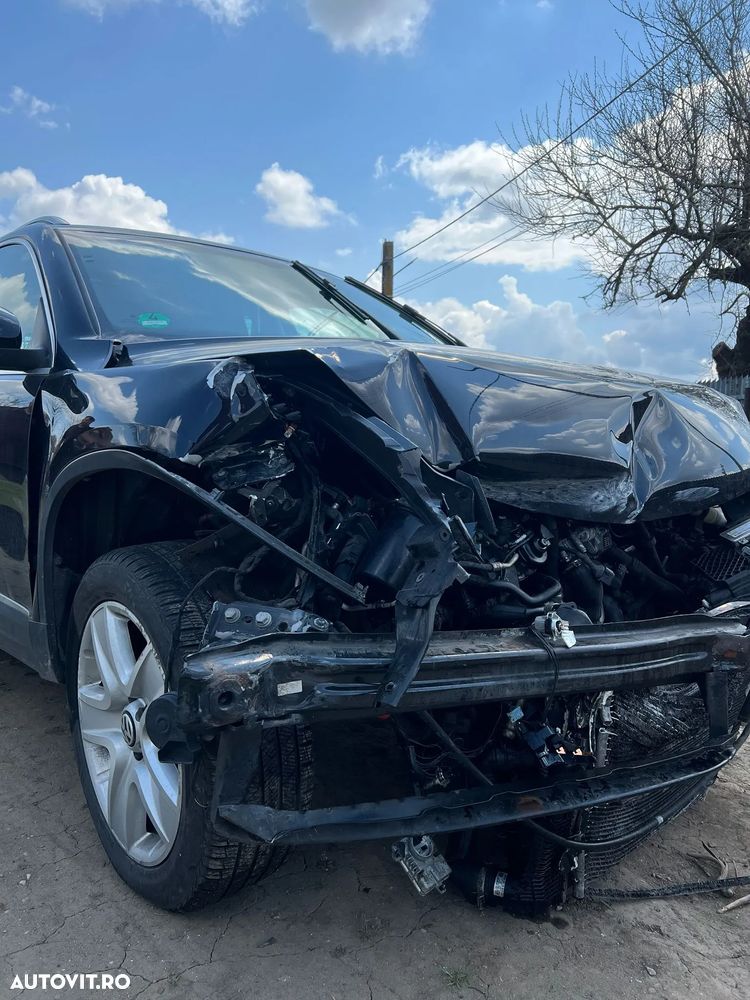 Volkswagen Tiguan 2.0 TDI 4Motion DSG Track & Field - 8