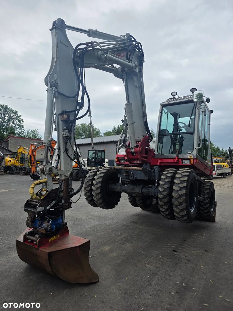 Takeuchi TB 175W Roto - 12