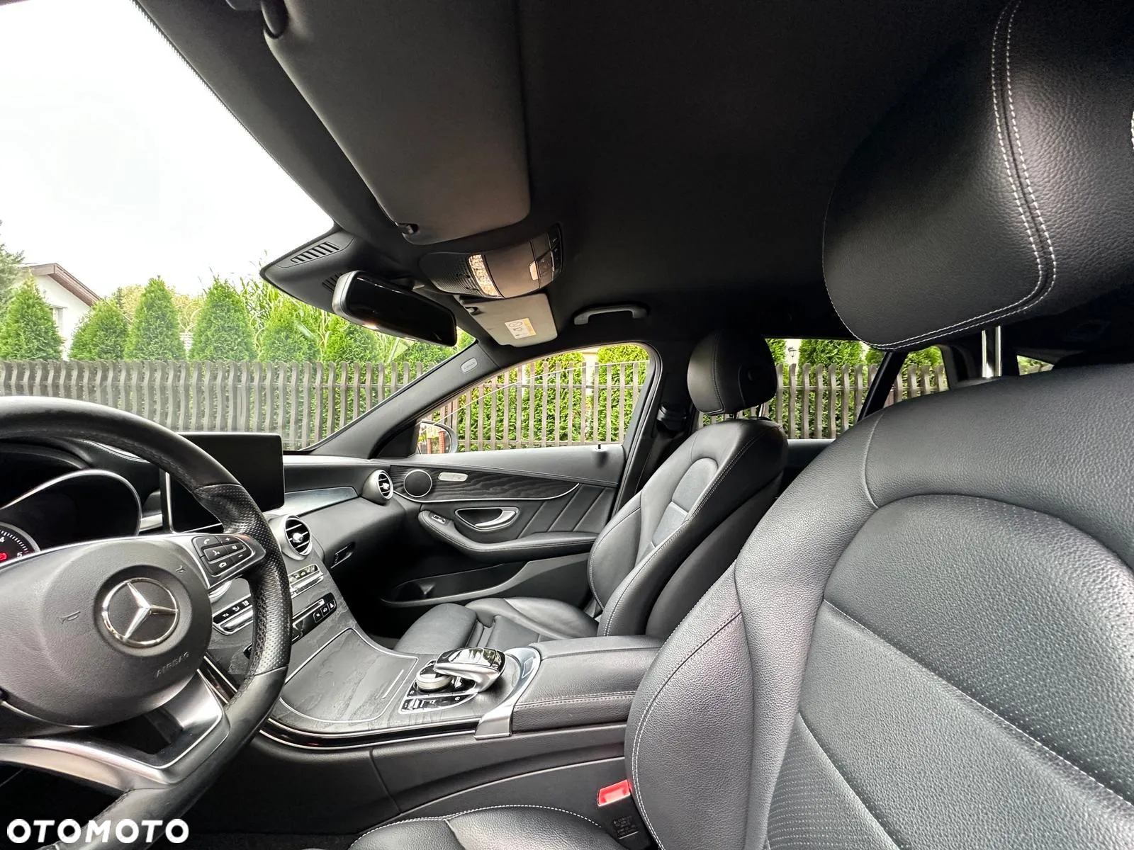 Mercedes-Benz Klasa C 220 d 4Matic T 9G-TRONIC AMG Line - 29