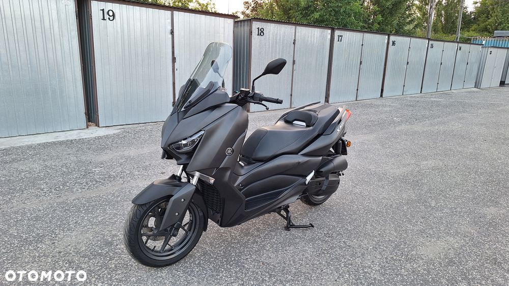 Yamaha X-max - 1