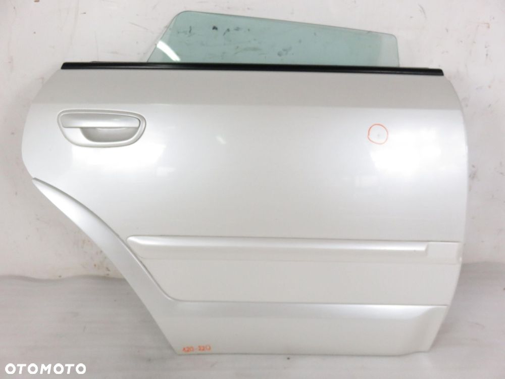 DRZWI PRAWY TYŁ SUBARU OUTBACK III 37J - 1