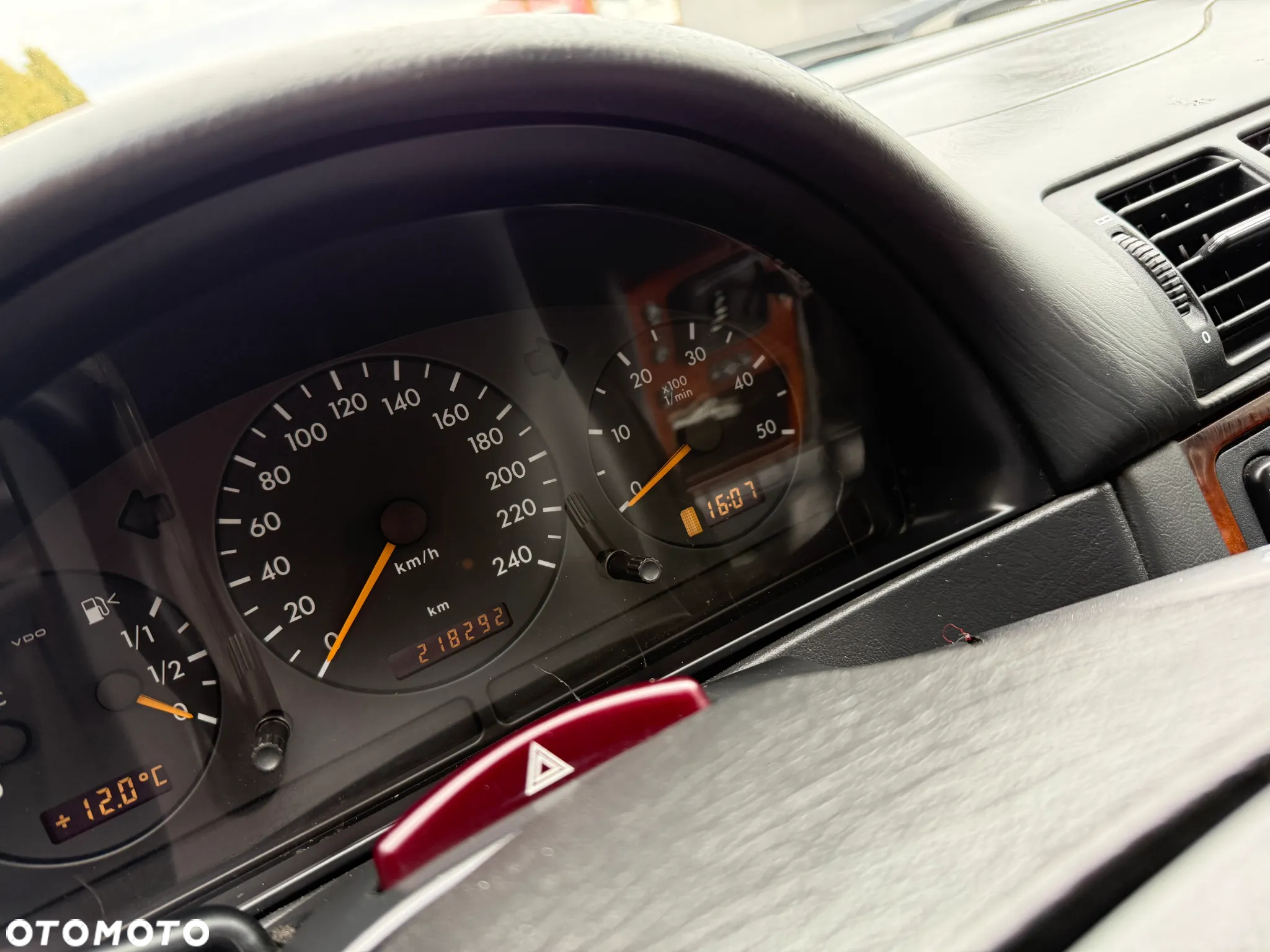 Mercedes-Benz ML - 15