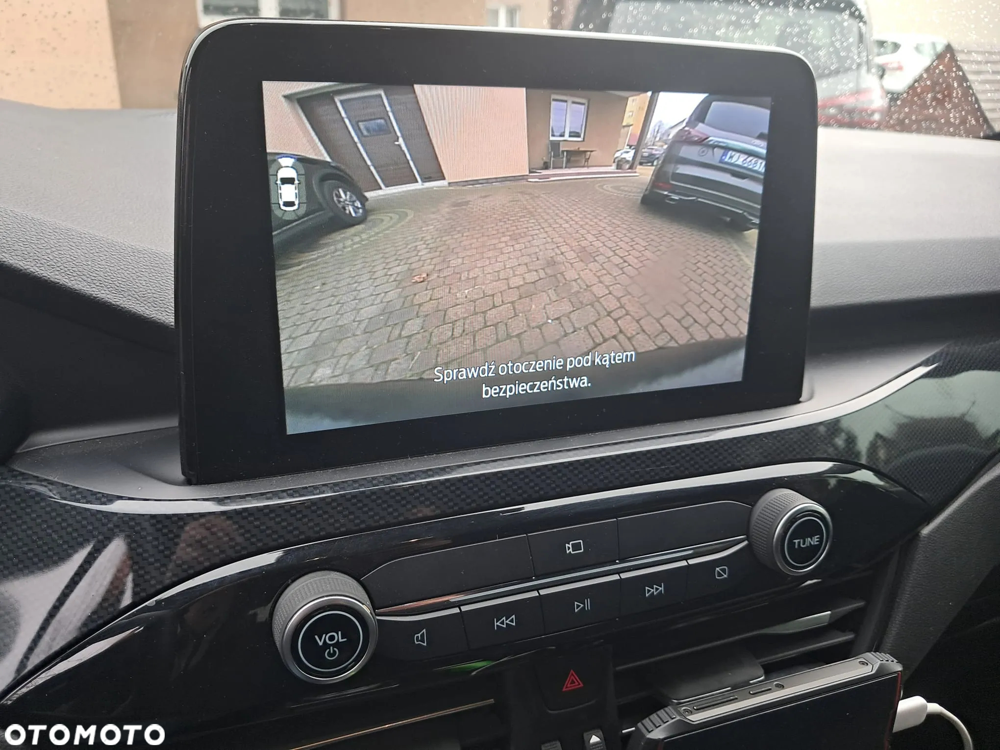 Ford Kuga 2.5 Duratec PHEV ST-LINE - 18