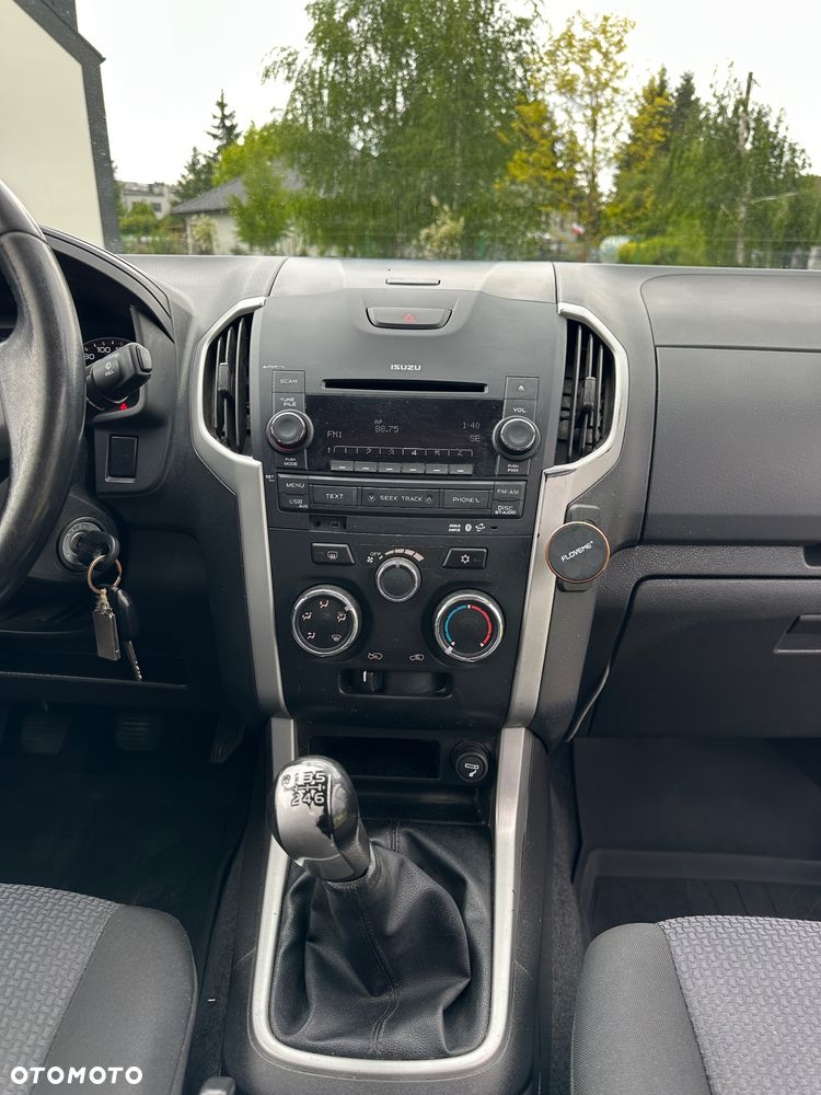 Isuzu D-Max 4x4 Double Cab Custom - 23