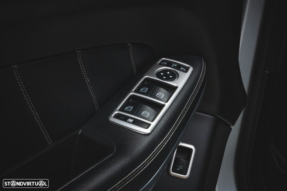 Mercedes-Benz GL 350 BlueTEC 4-Matic - 11