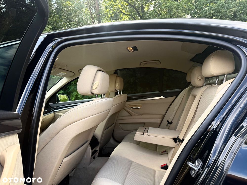 BMW Seria 5 - 13