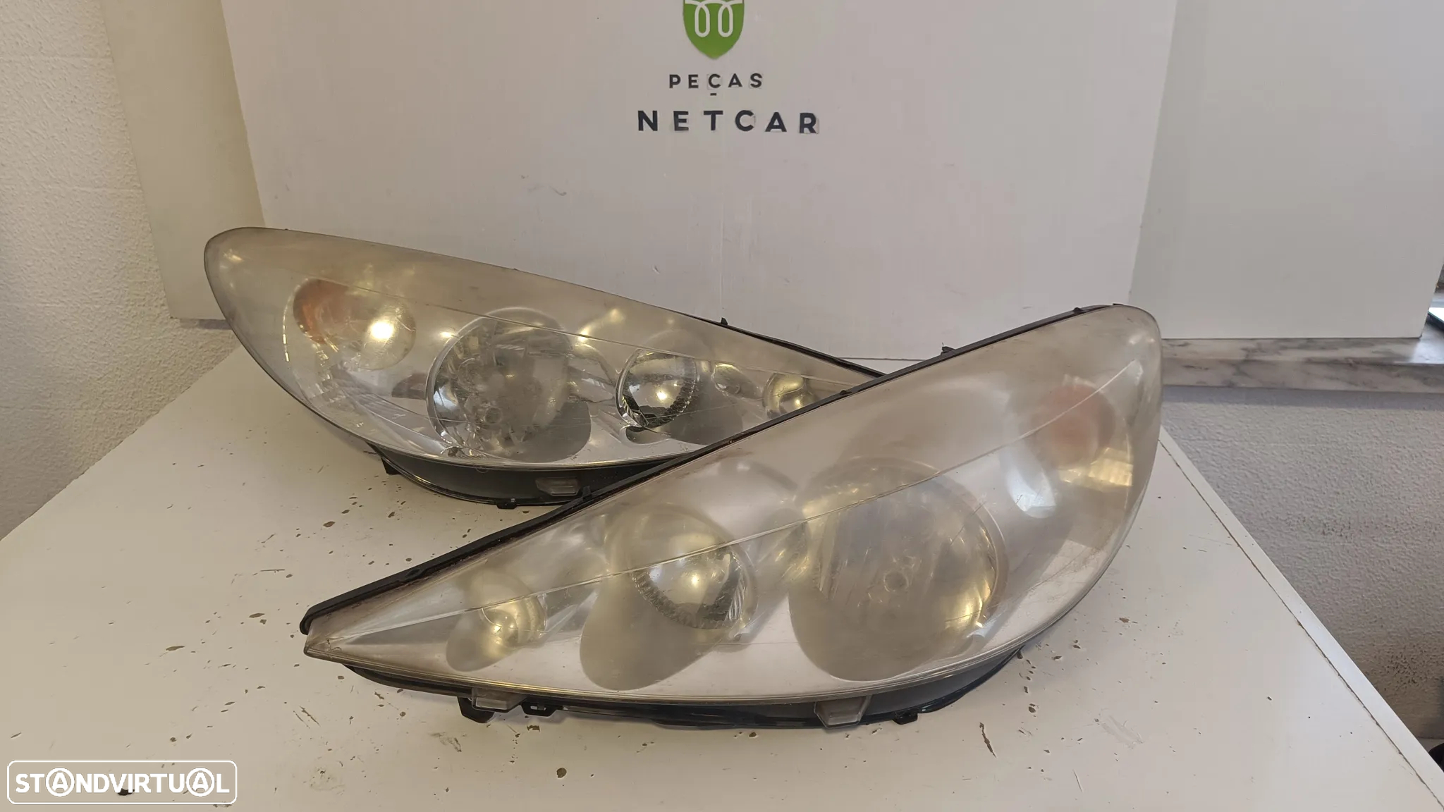 Farol óptica  esquerdo Peugeot 206 + 2011 - 3