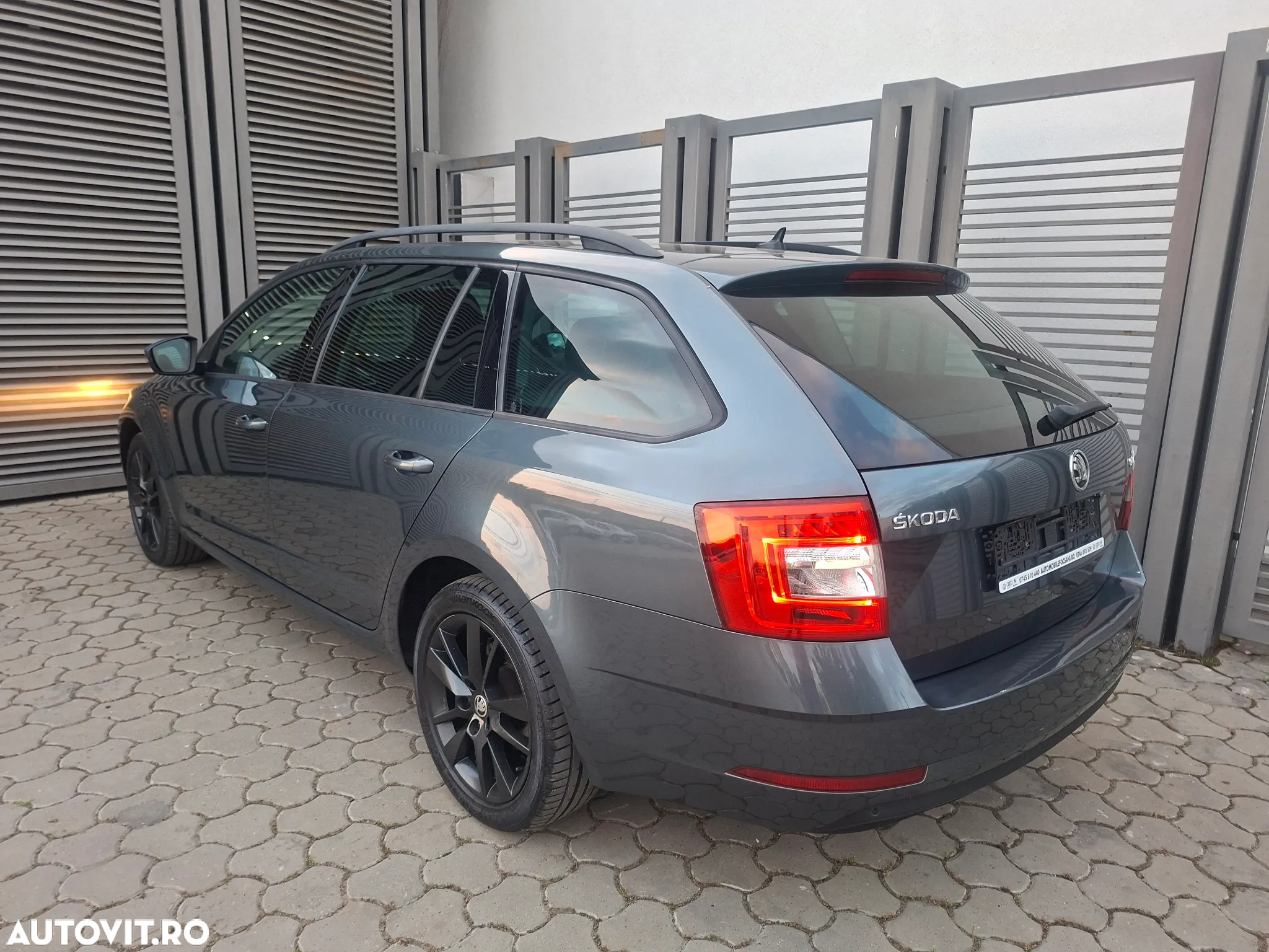 Skoda Octavia Combi 1.6 TDI Green tec Active - 3