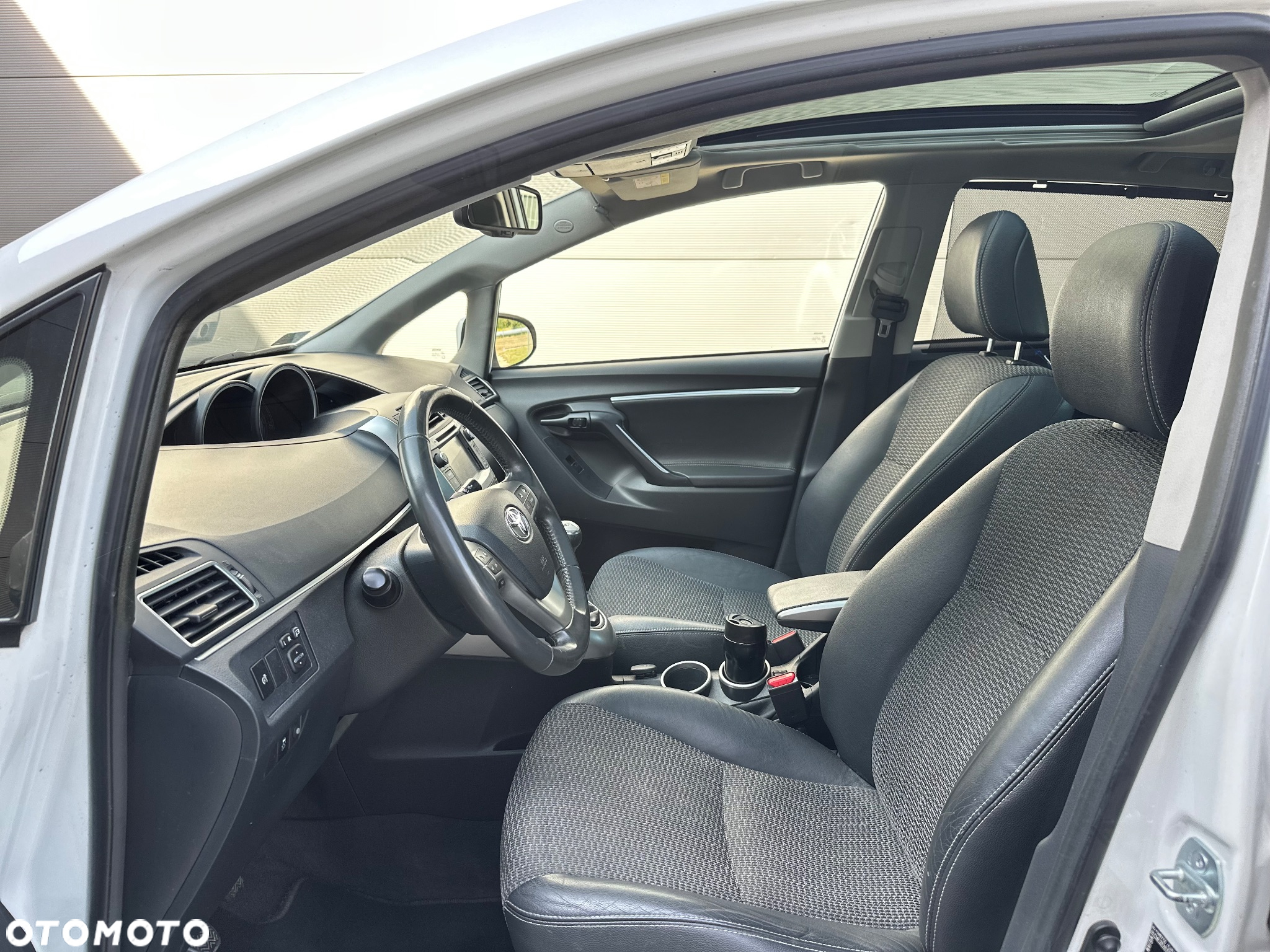 Toyota Verso 1.8 Premium 7os EU6 - 20