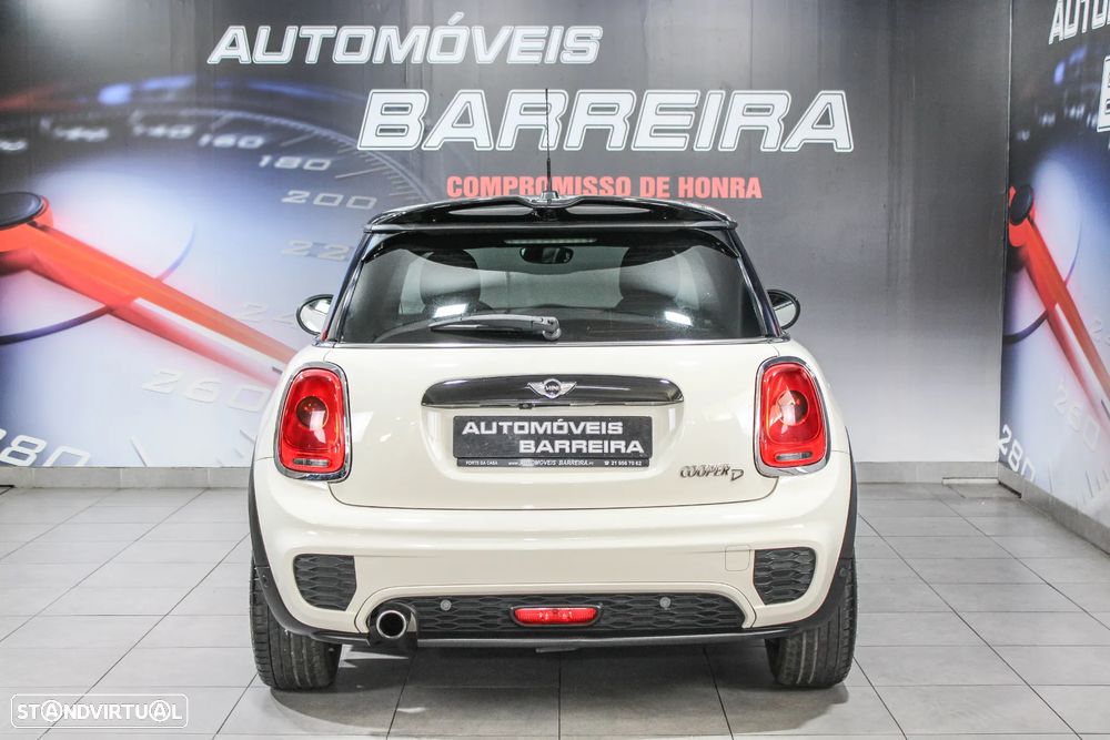 MINI 3 Portas Cooper D - 27