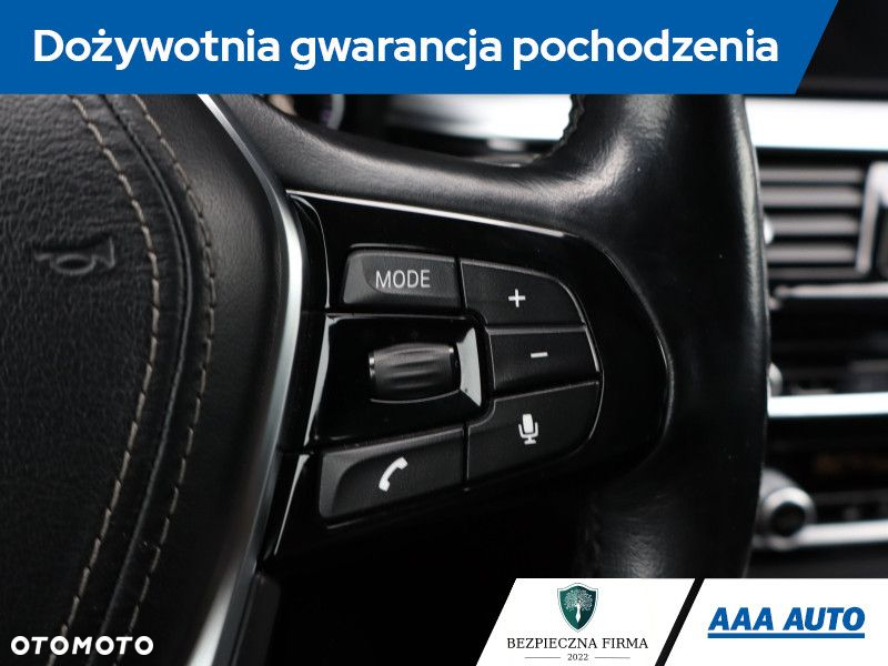 BMW Seria 5 - 22