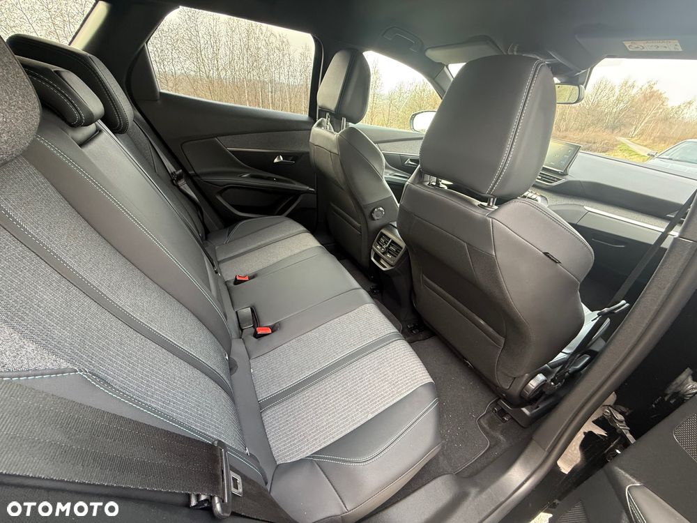 Peugeot 3008 1.2 PureTech Allure Pack S&S EAT8 - 12