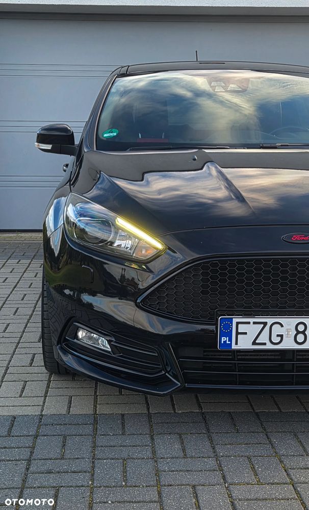 Ford Focus 2.0 EcoBoost ST-2 - 5