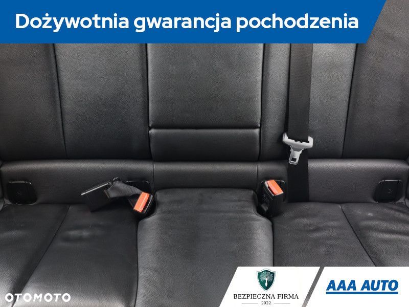 BMW Seria 1 - 12