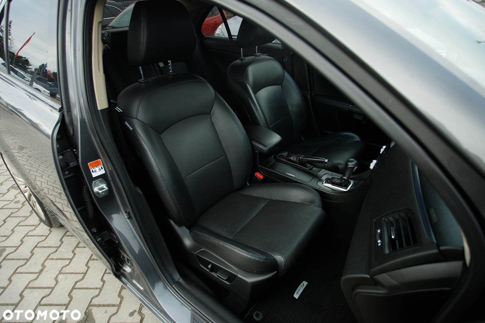 Suzuki Kizashi 2.4 Sport 4WD CVT - 20