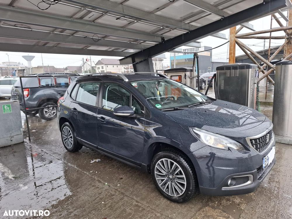 Peugeot 2008 PureTech 110 Stop&Start Active - 5