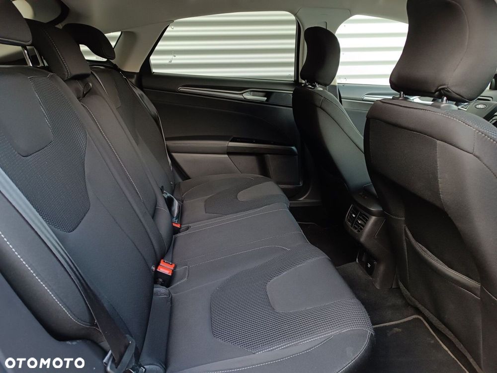 Ford Mondeo 2.0 EcoBlue Titanium - 39