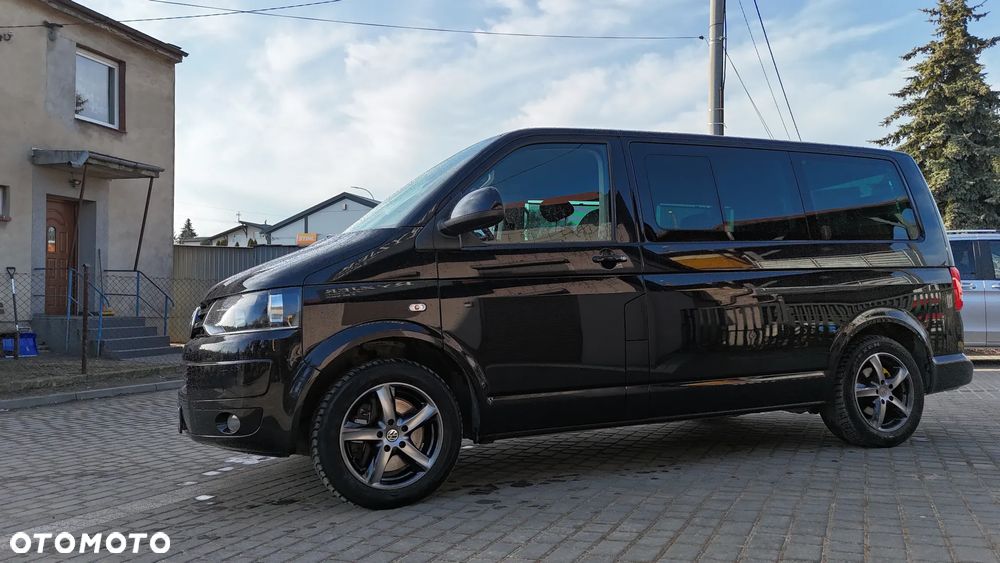 Volkswagen Multivan - 10