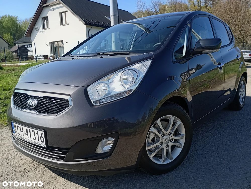 Kia Venga 1.6 CVVT Titanium Collection - 2