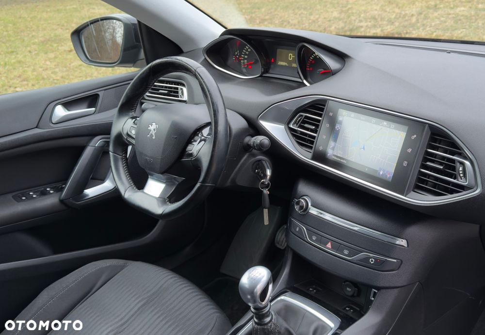 Peugeot 308 - 15